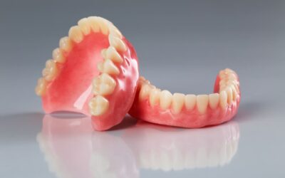 Dental Implants vs. Dentures: Which One is Right for You?